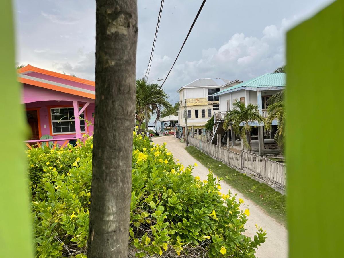 Sea n sun Guest House Caye Caulker Exterior foto