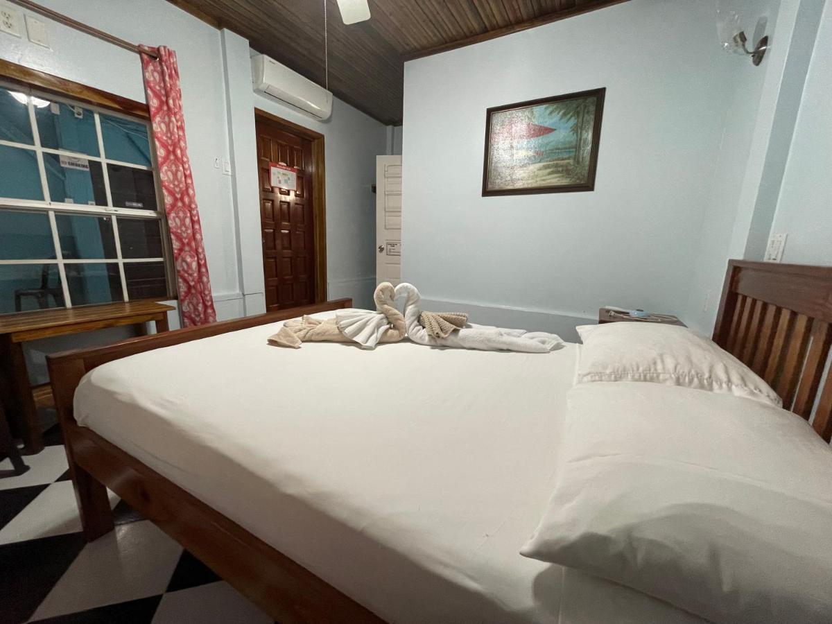Sea n sun Guest House Caye Caulker Exterior foto