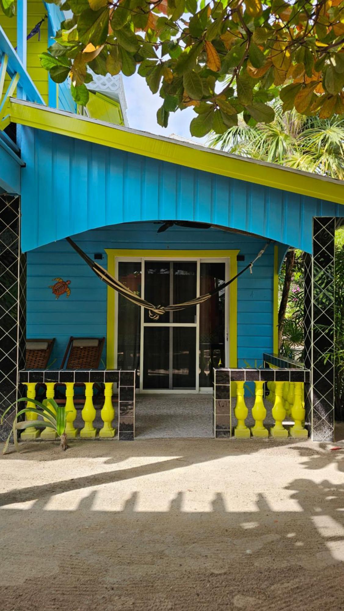 Sea n sun Guest House Caye Caulker Exterior foto